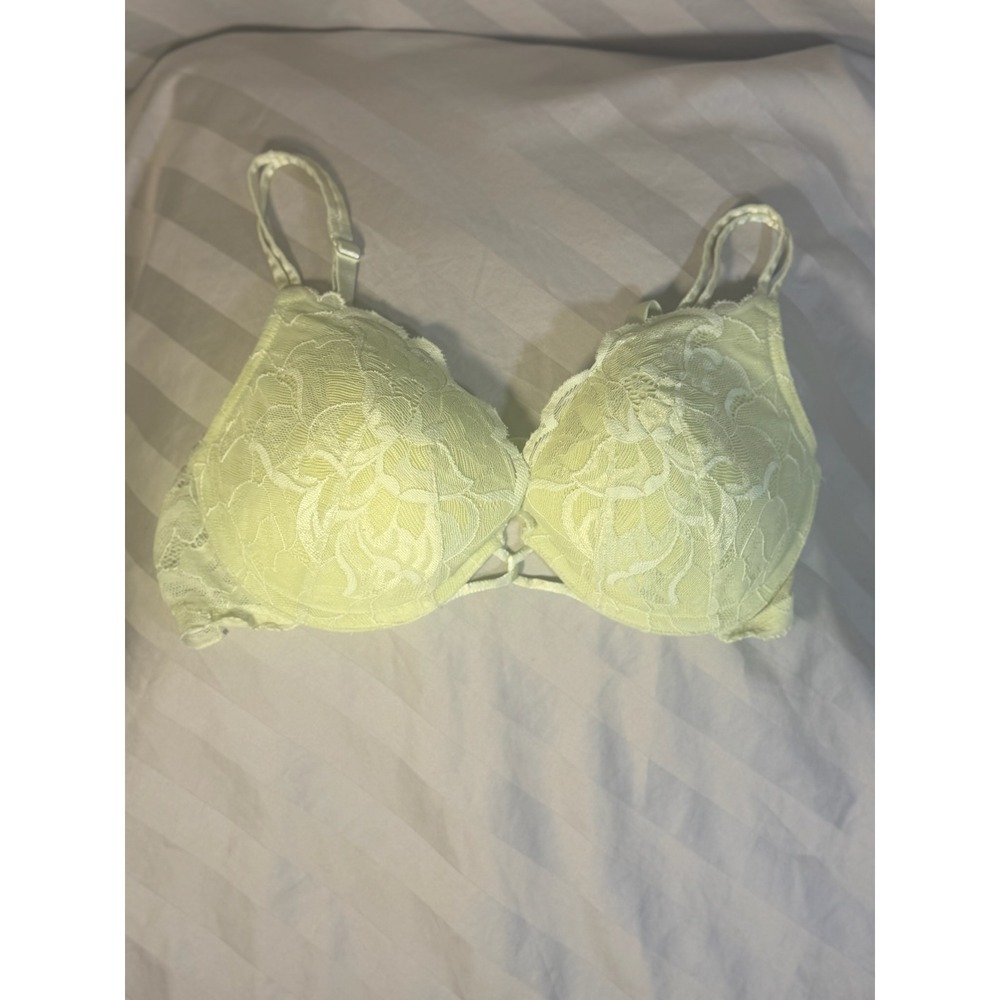 Victorias Secret Very Sexy Push Up Bra 36C Lime Green Floral Lace Underwire